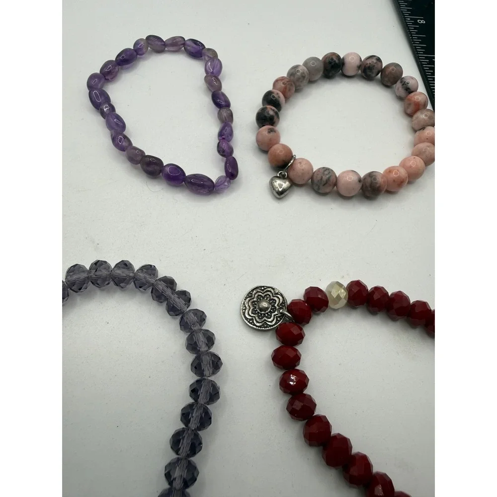Unbranded assorted set